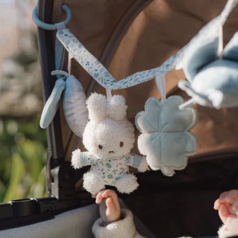 Бебешка играчка со активности • Среќни листови