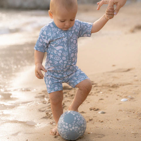 Мала топка • Сина