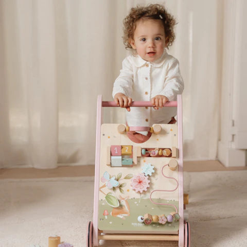 Проодувалка со активности • Градина на самовилите