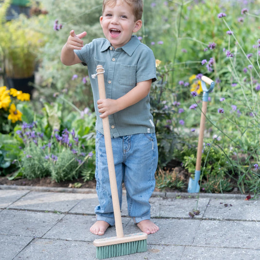 Метла • Сина • Шумски Пријатели