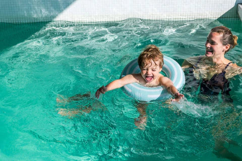 Гума за пливање • Градинарско зелена