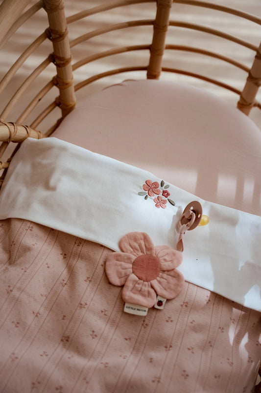 Тенко ќебе • Pure Blossom • 110 х 140 см