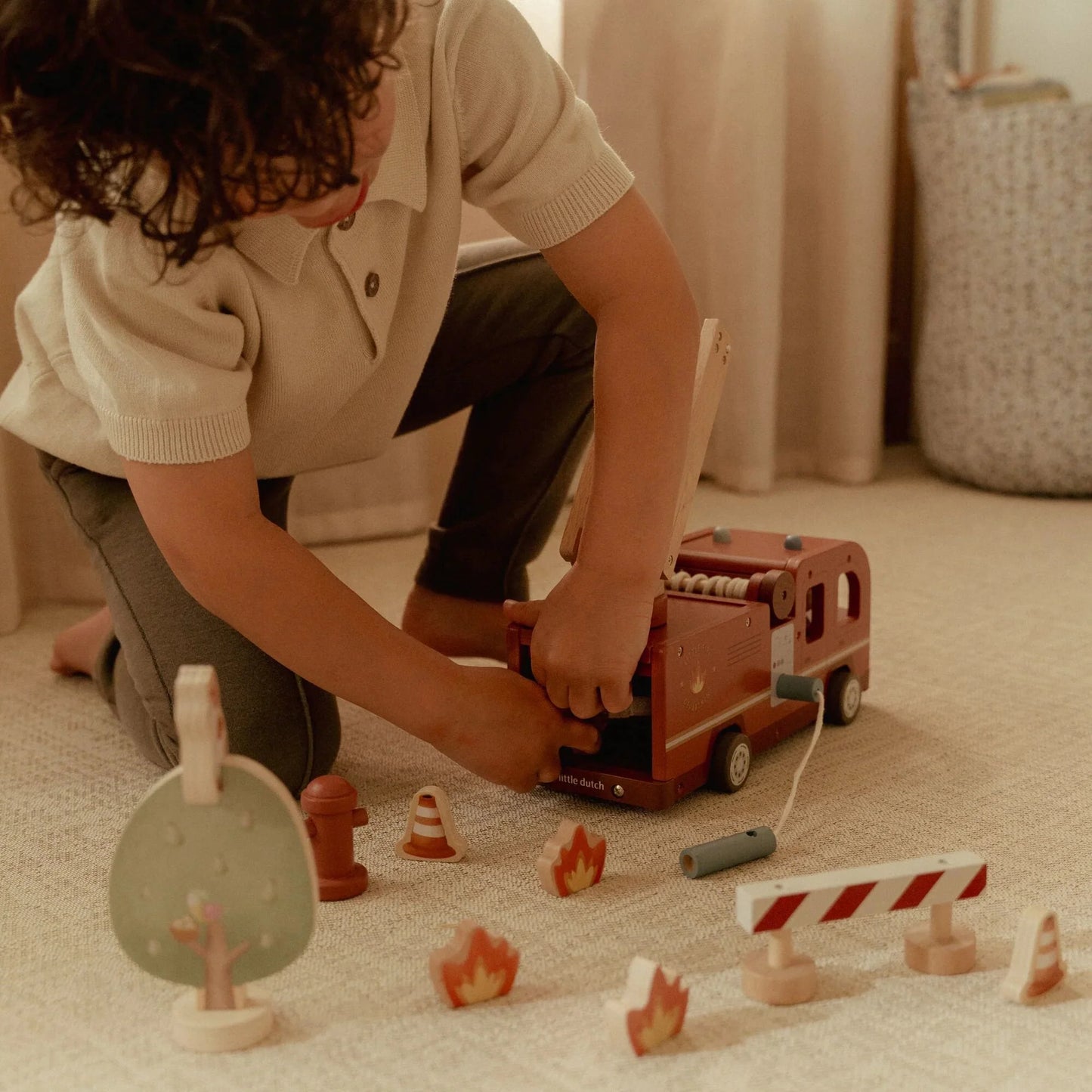 Дрвено противпожарно возило