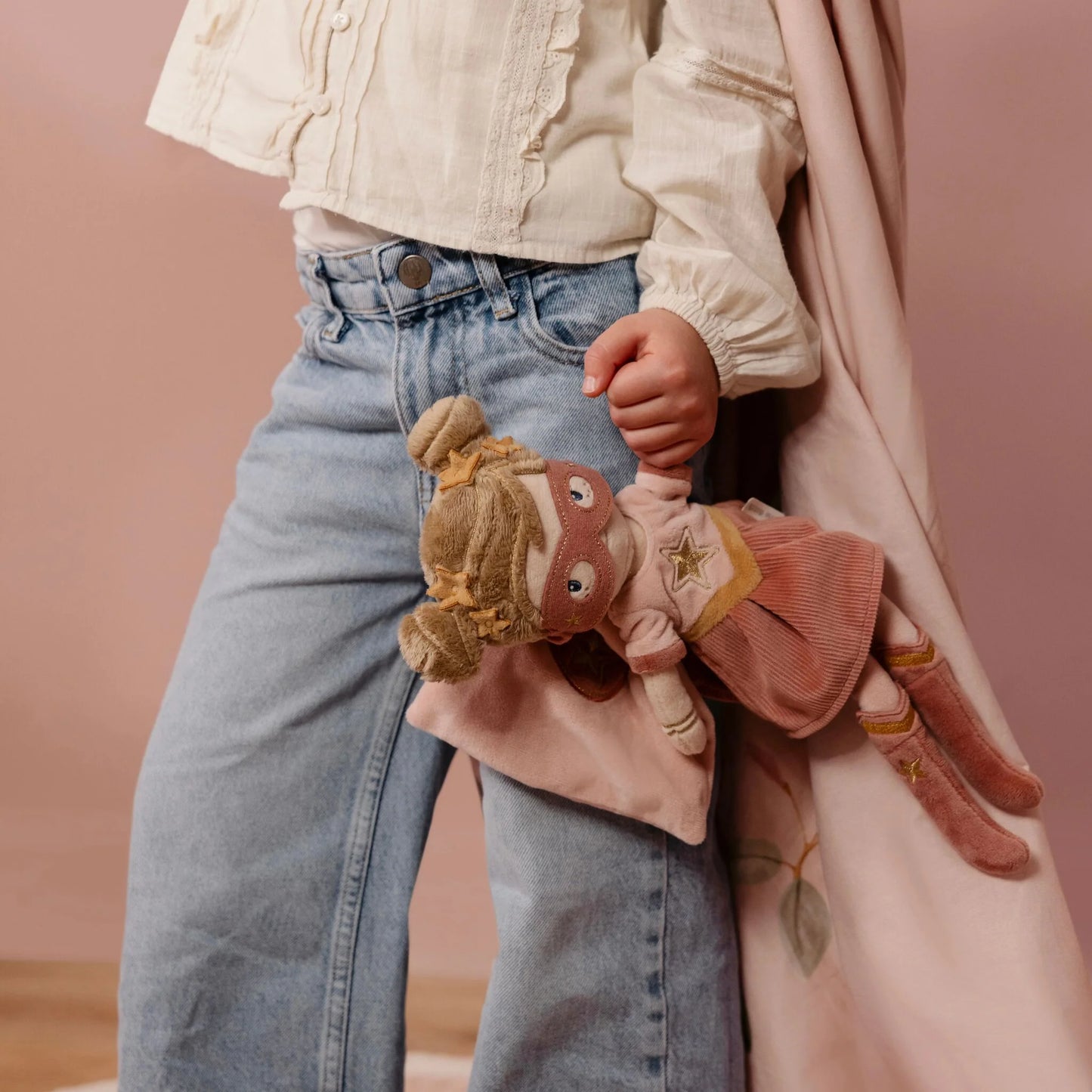 Мека кукла за гушкање • Суперхерој Роза