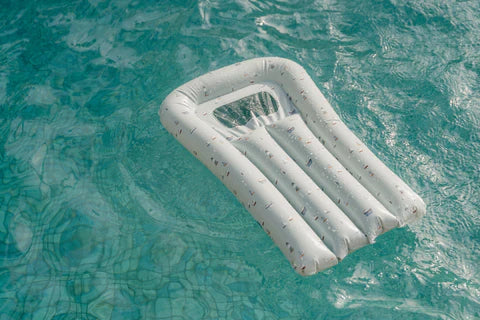 Душек за пливање • Заливот на морнарите